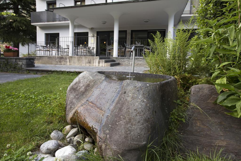 Eco-Hotel Cristallina Coglio Bagian luar foto